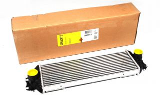 Радиатор интеркулера Рено Трафик/Виваро 1.9/2.5dCi 01- NRF  50403 ― Vivaro